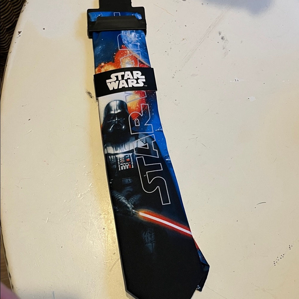 New Star Wars Tie